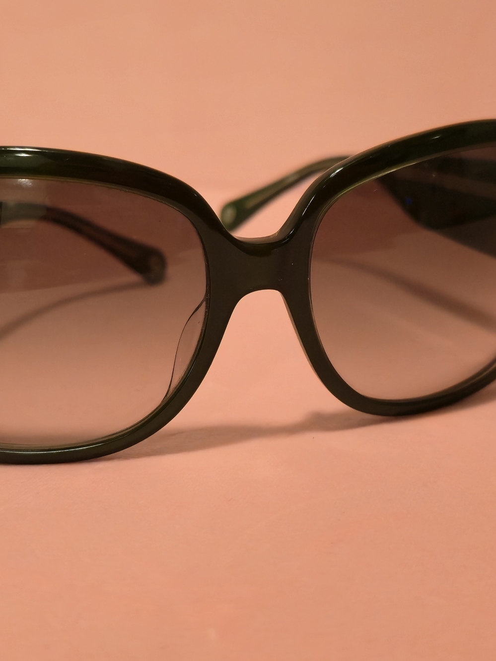 Coach Green Sunglasses with Logo - Picture 9 of 9